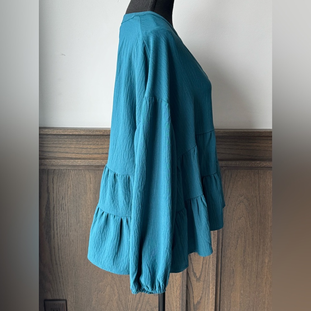 Mud Pie Teal V-Neck Tiered Blouse large - Picture 4 of 7